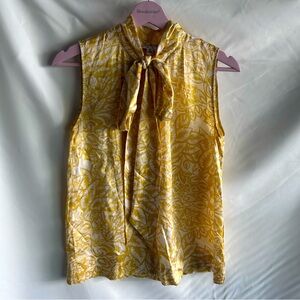 Cabi Silk Sleeveless Moonbeam Blouse Style Number 801 | Size Small